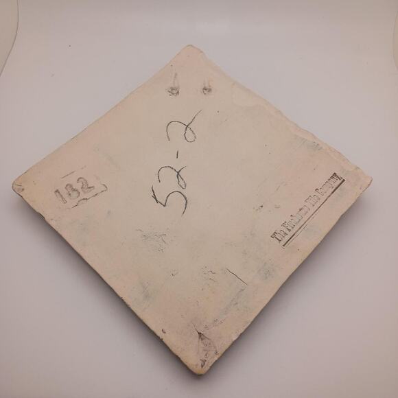 Vintage 6" bird Firehouse Tile Co art pottery tile, branch Arts & Crafts style - Picture 5 of 6